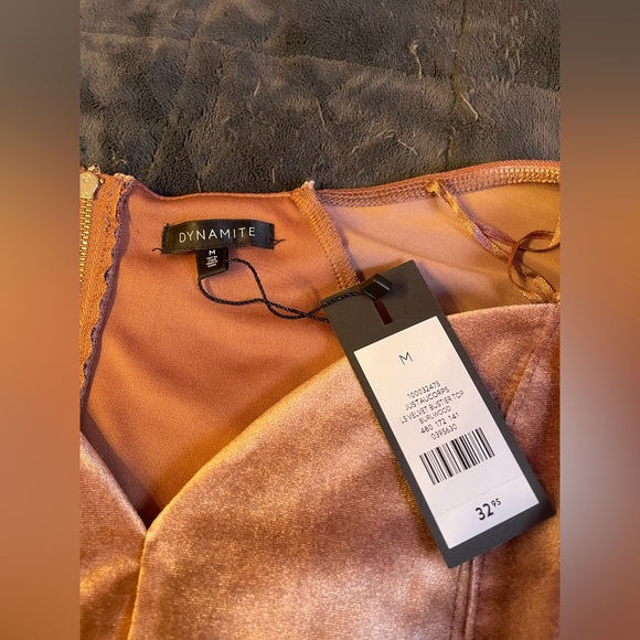 Dynamite velvet cropped long sleeve - Picture 4 of 4